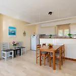 Seaview Retreats - Summer Escape 公寓