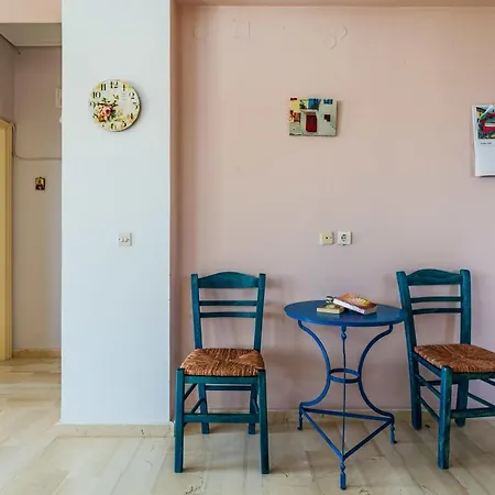 Seaview Retreats - Summer Escape *