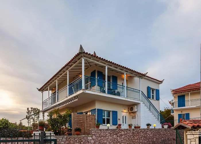 Seaview Retreats - Summer Escape *