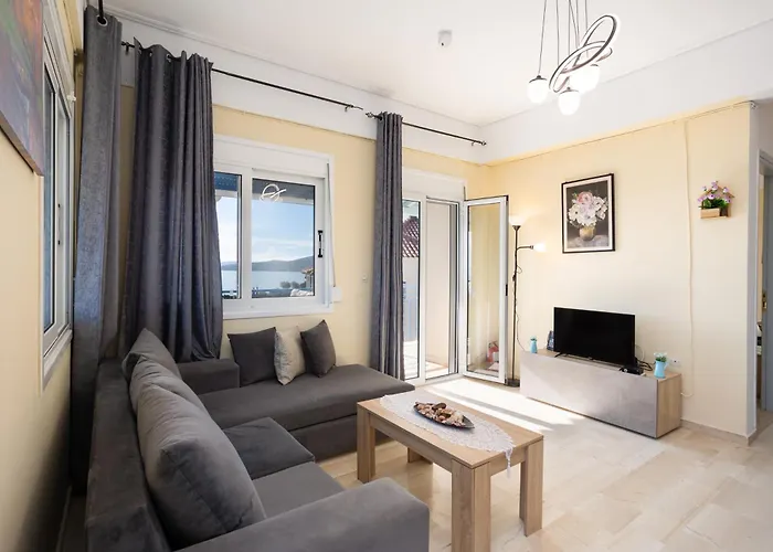 Seaview Retreats - Summer Escape *